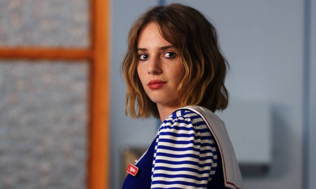 MAYA HAWKE É ESCALADA EM JOGOS VORAZES
