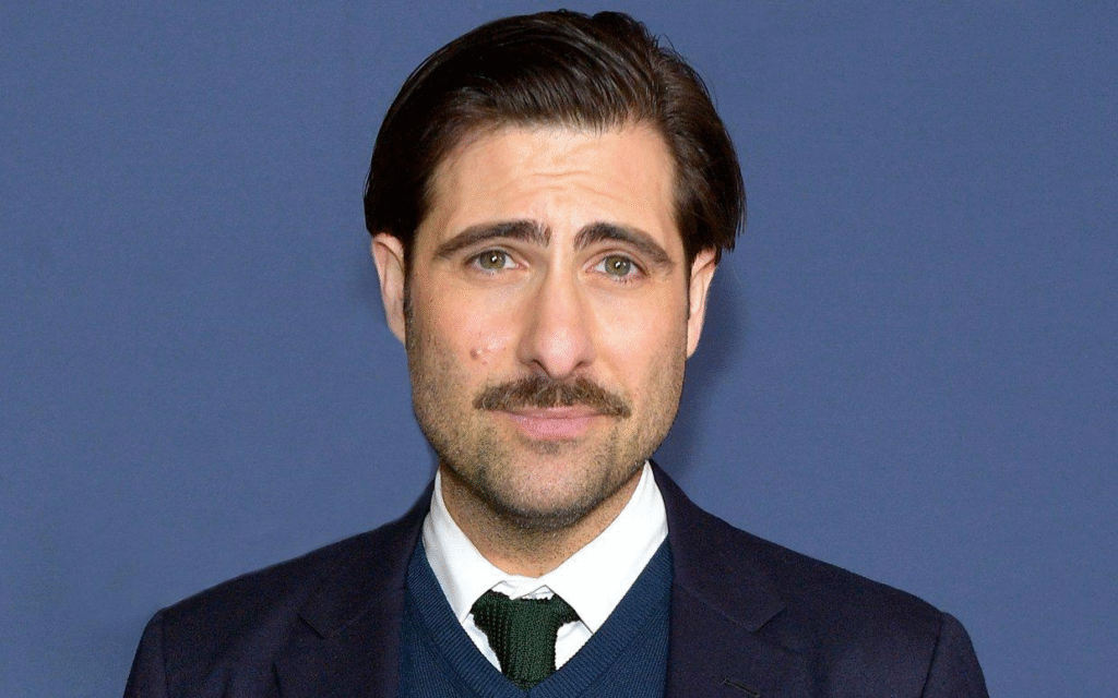 JASON SCHWARTZMAN SE UNE A FILME SOBRE IA