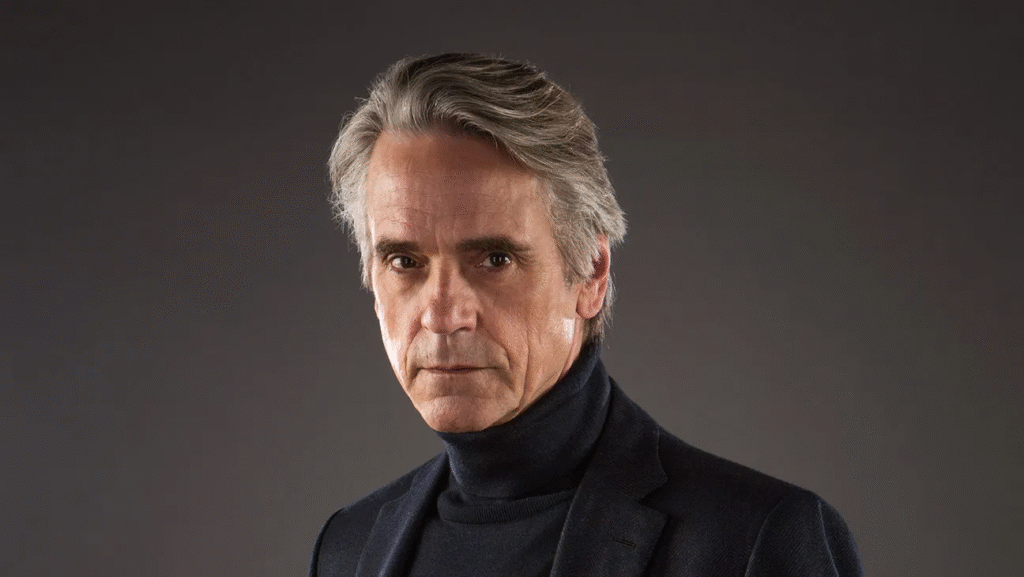 JEREMY IRONS É ESCALADO EM HIGHLANDER