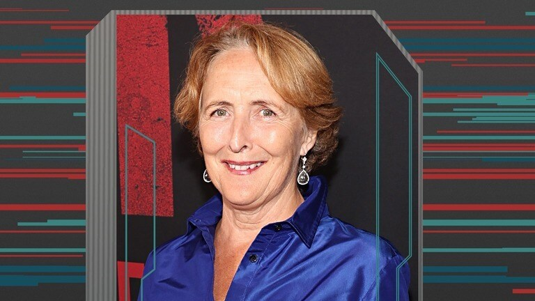 FIONA SHAW SE UNE A ACIMA DE QUALQUER SUSPEITA